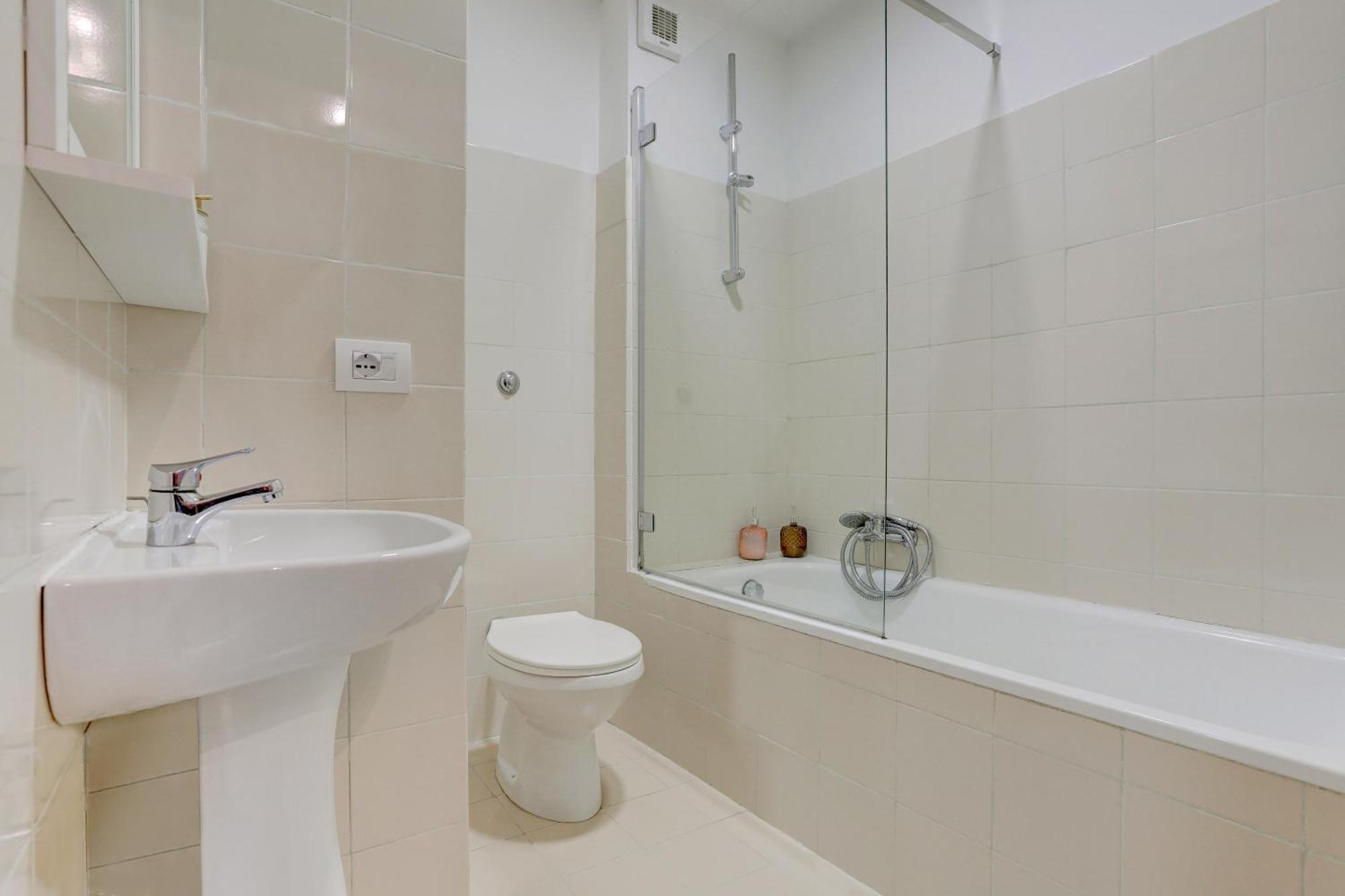 Claudia House Roma Termini Bed & Breakfast Ngoại thất bức ảnh