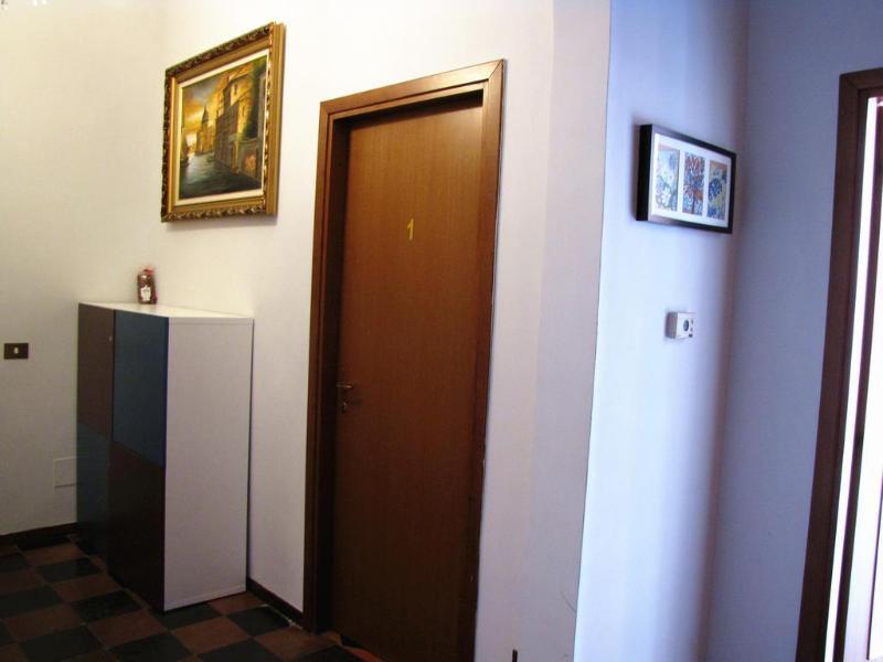 Claudia House Roma Termini Bed & Breakfast Ngoại thất bức ảnh